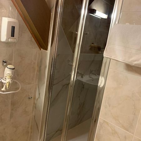 Hostal Ezkaurre Isaba Εξωτερικό φωτογραφία