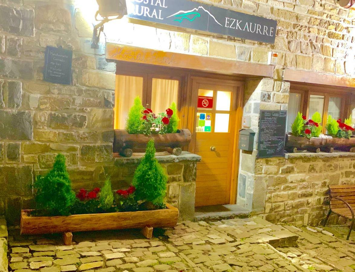 Hostal Ezkaurre Isaba Εξωτερικό φωτογραφία